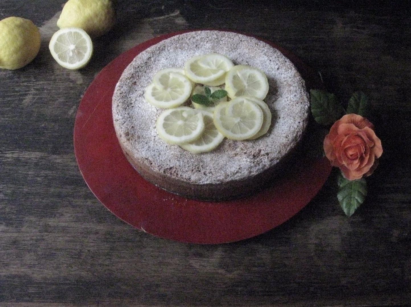 Torta caprese al cioccolato bianco e limoncello